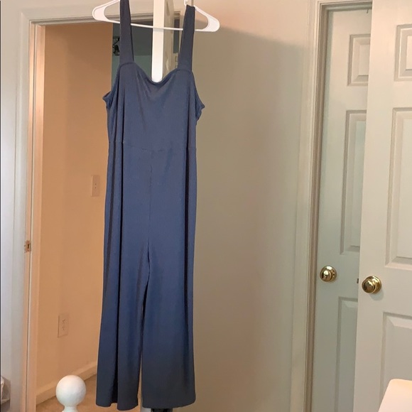 Romper - Picture 2 of 3